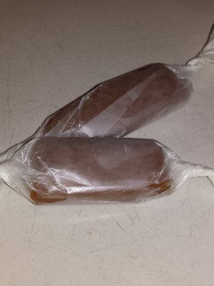 A picture of Caramel.