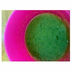 A picture of Kale, Apple, Mango, Papaya, Ginger Smoothie.