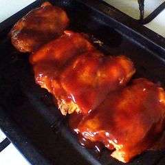 A picture of BBQ Skinless Chicken Thighs.