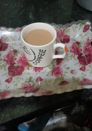 अदरक वाली चाय (Adrak wali chai recipe in hindi) रेसिपी मुख्य फोटो