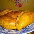 Empanadillas jamaicanas de calabaza (sunshine patties)