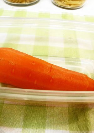 A picture of 2 Minutes in a Microwave: How to Cook a Carrot.