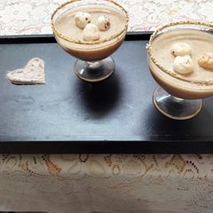 A picture of Ragi flour and makhana smoothie.