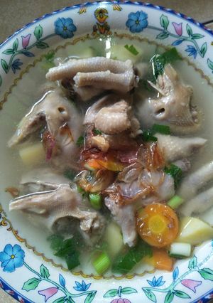Foto resep Sup ceker dan kepala ayam