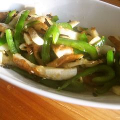 Green Peppers, Chikuwa, and Shio-Kombu Stir-Fry A picture of Green Peppers, Chikuwa, and Shio-Kombu Stir-Fry.