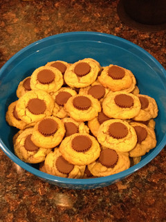 A picture of Reese's Peanut Butter Cup Cookies.