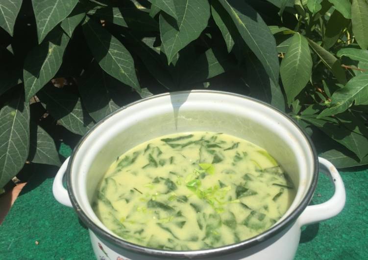 Kuah Leumak Daun Ubi Khas Aceh