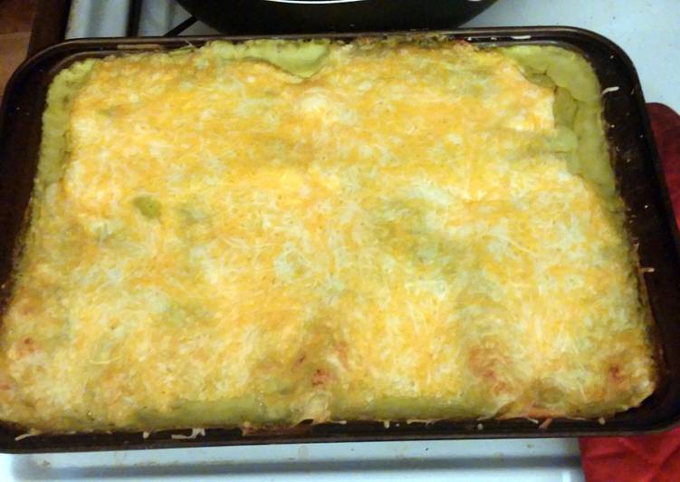 Steps to Prepare Super Quick Homemade green chicken enchiladas