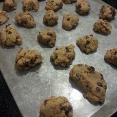 A picture of Low Carb Chocolate Chip Cookies.