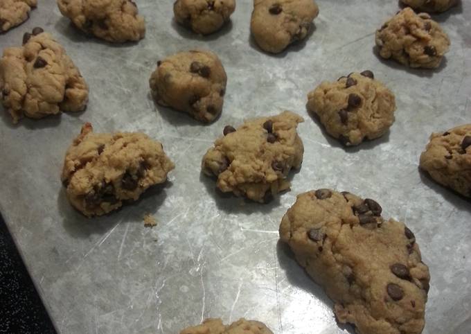 Steps to Prepare Quick Low Carb Chocolate Chip Cookies