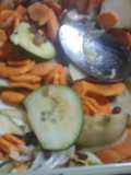 Ensalada veraniega de pepino 🥒 cebolla, zanahoria, y lentejas