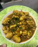 ไก่ผัดใบยี่หร่า