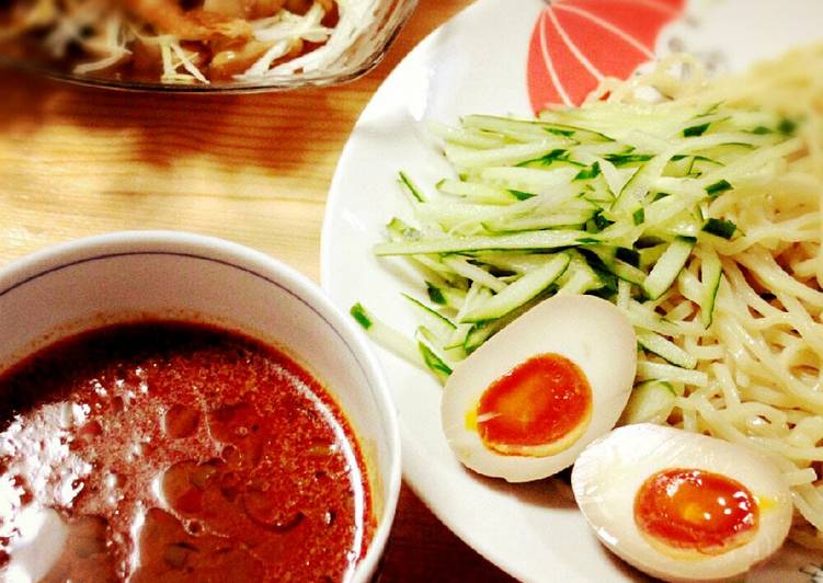 Simple Way to Make Super Quick Homemade Noodles with Meat Miso Dipping Sauce in 10 Minutes