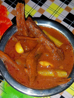 கருவாட்டுக் குழம்பு செய்முறை முக்கிய புகைப்படம்