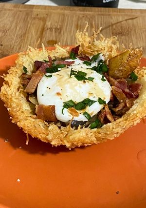 A picture of Egg Nest.