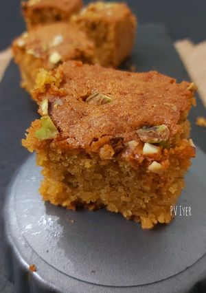 A picture of Semolina-Amaranth Flour Palm Jaggery Ghee bars.