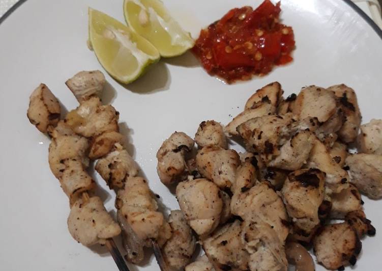 Bagaimana Menyiapkan Taichan goreng yang Menggugah Selera