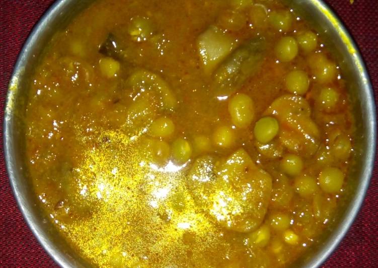 Simple Way to Prepare Any-night-of-the-week Mushroom matar