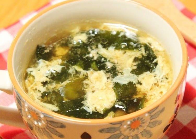 Recipe of Speedy Egg and Wakame Oyster and Ponzu Soup