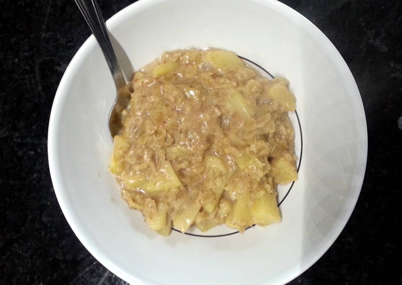 Apple oatmeal