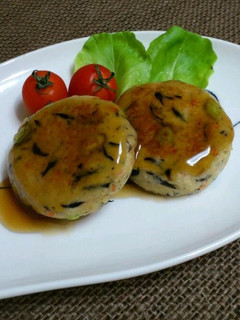 A picture of Healthy Meatless Okara Tofu Hamburgers.