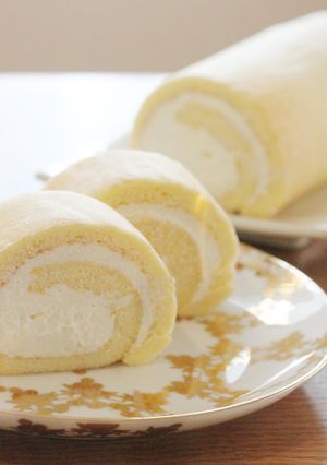 A picture of Cheese Cream Rice Flour Roll Cake.