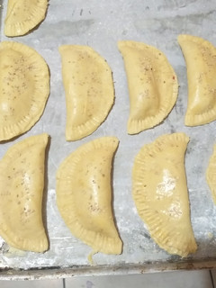 Una foto de Empanadas horneadas de pollo!¡