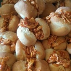 chicken sliders! A picture of chicken sliders!.
