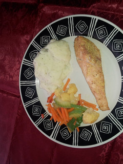 A picture of Lemon pepper chicken.