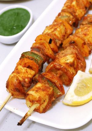 A picture of Restaurant-style Paneer Tikka.