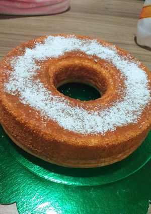 Una foto de Bizcochuelo casero de naranja y coco