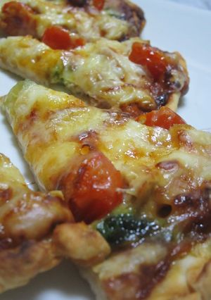 A picture of Easy, Crispy Rice Flour Pizza.
