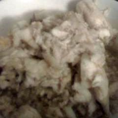 A picture of Green beans & onion brown rice w fish & broth.
