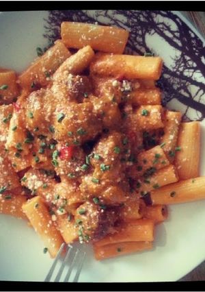 A picture of Creamy Tomato Rigatoni With Meatballs.