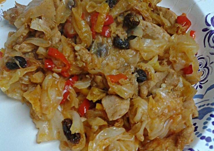 Easiest Way to Make Quick Chicken&#39;n cabbage