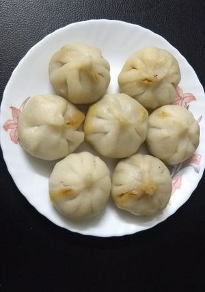 A picture of Steamed Modak.
