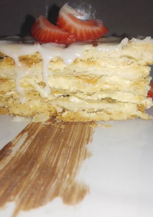 Una foto de Milhojas con crema mousseline de vainilla