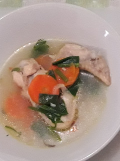 Foto resep MPASI 1 TAHUN, sup sayap ayam wortel