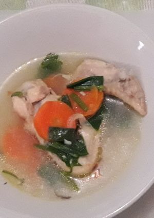 Foto resep MPASI 1 TAHUN, sup sayap ayam wortel