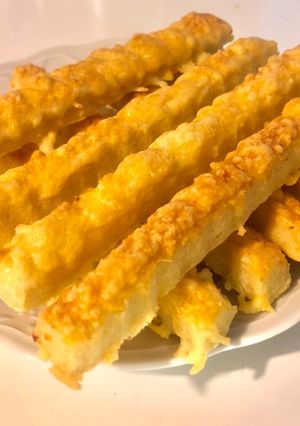Kovászos túros-sajtos rúd recept fotója