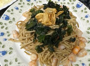 Una foto de 511. Spaghetti integrales con tomillo y langostinos (principal pasta)
