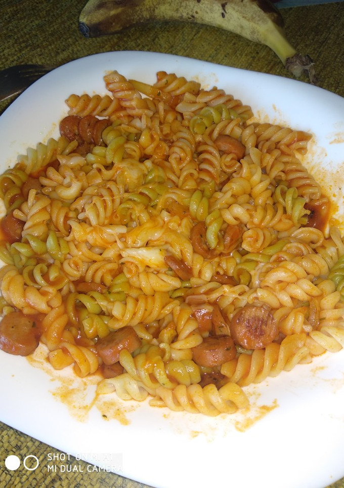 Una foto de Macarrones de colores