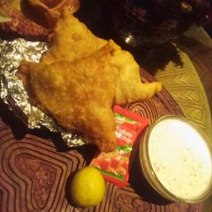 A picture of Alooo samosa.