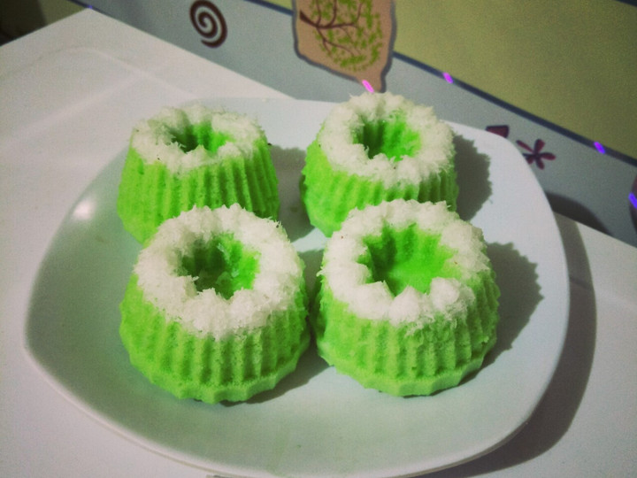 Anti Ribet, Buat Kue Putu Ayu Lembut Banget Murah