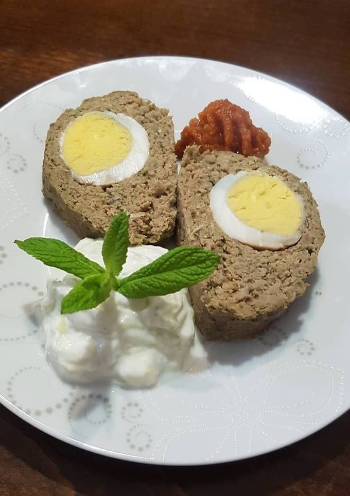 Рулет з яйцем
