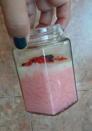 Foto resep K-Berry Bunhong Myeon Jar (Puding Bihun Strawberry)