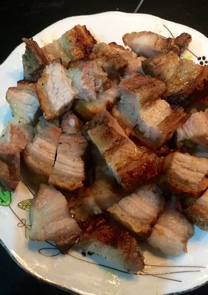 Hình của món Thịt nướng giòn bì.