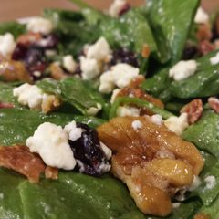 A picture of Spinach Delight Salad.