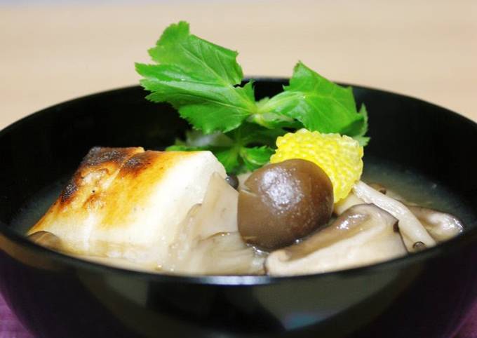 Mushrooms Galore! Easy Mushroom Soup with Mochi