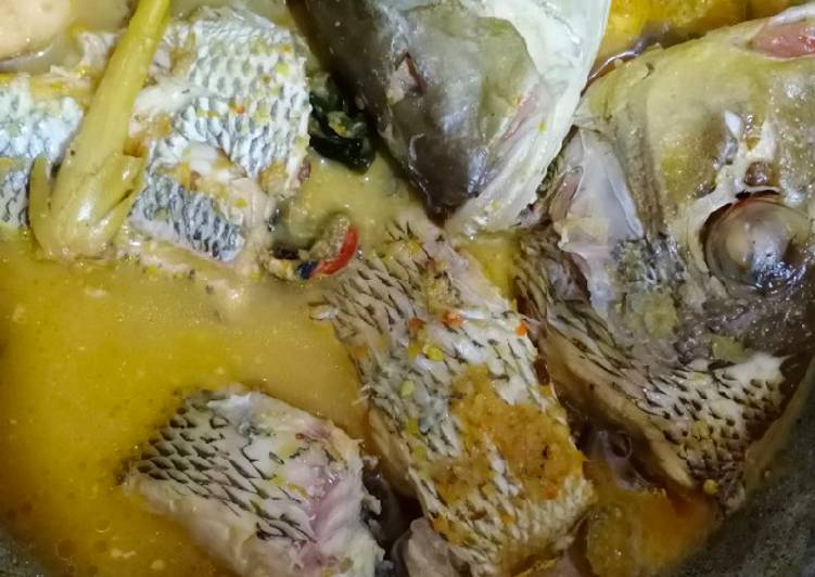 Ikan Masak Asam Pedas Khas Melayu